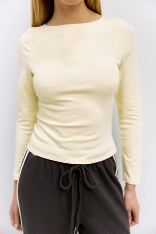 Shirts & Tops