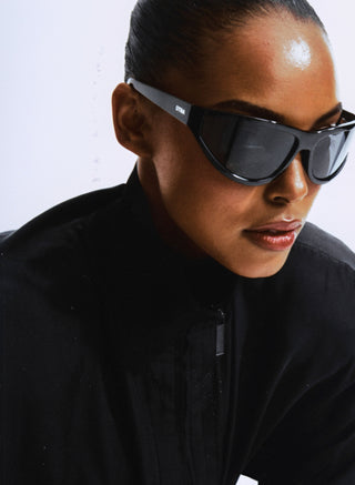 Basult sunglasses in Black/Smoke