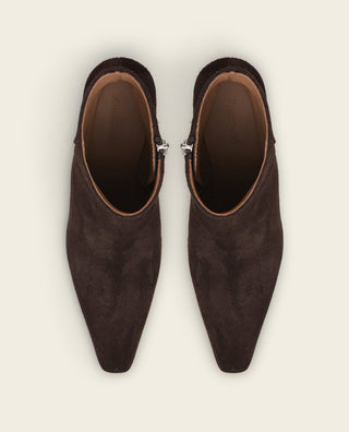 Xena - Chocolate Suede