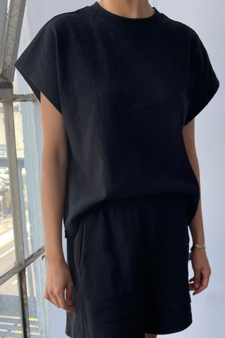 Jeanne Tee