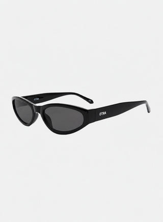 Onyx sunglasses in Black/Smoke