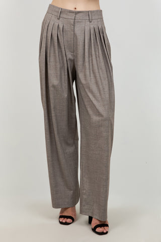 Celine Pant