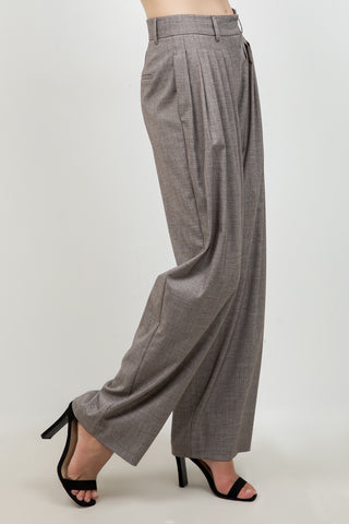 Celine Pant
