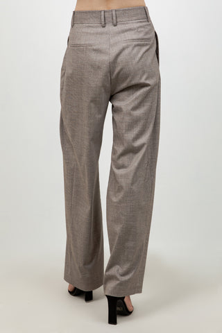 Celine Pant