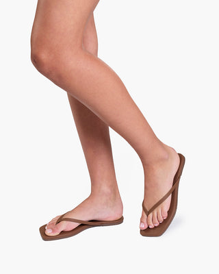 Square Toe Lily