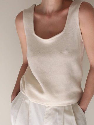 Sally Top