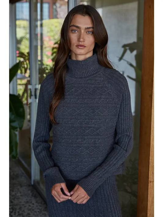 Chelsea Turtleneck Raglan Pullover Top