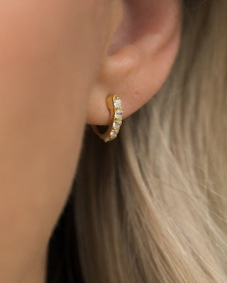 Demi Hoops